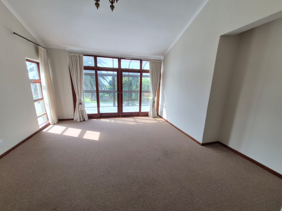 5 Bedroom Property for Sale in Bayview Western Cape